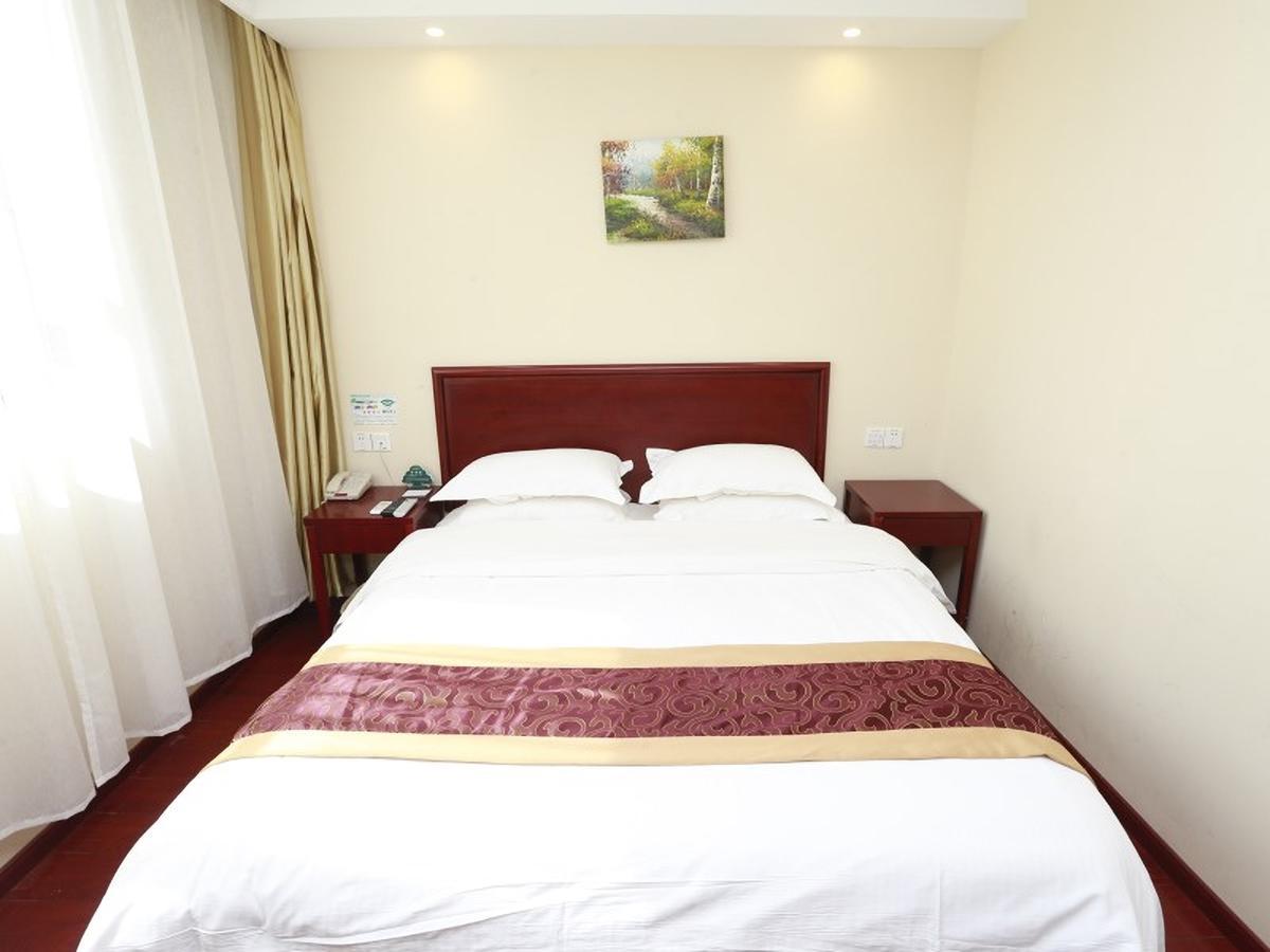 Greentree Inn Henan Qinyang Middle Huaifu Road Express Hotel Kültér fotó